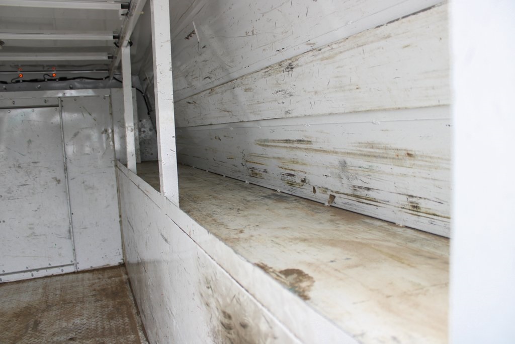 Used 2014 Ford E-350 - photo 12