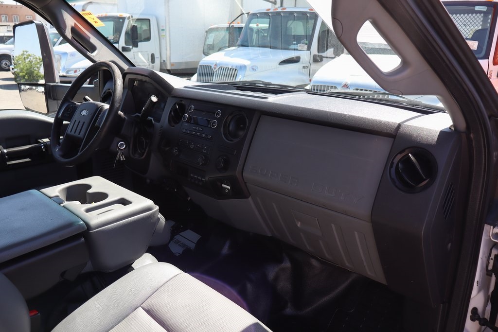 Used 2017 Ford F-650 - photo 35