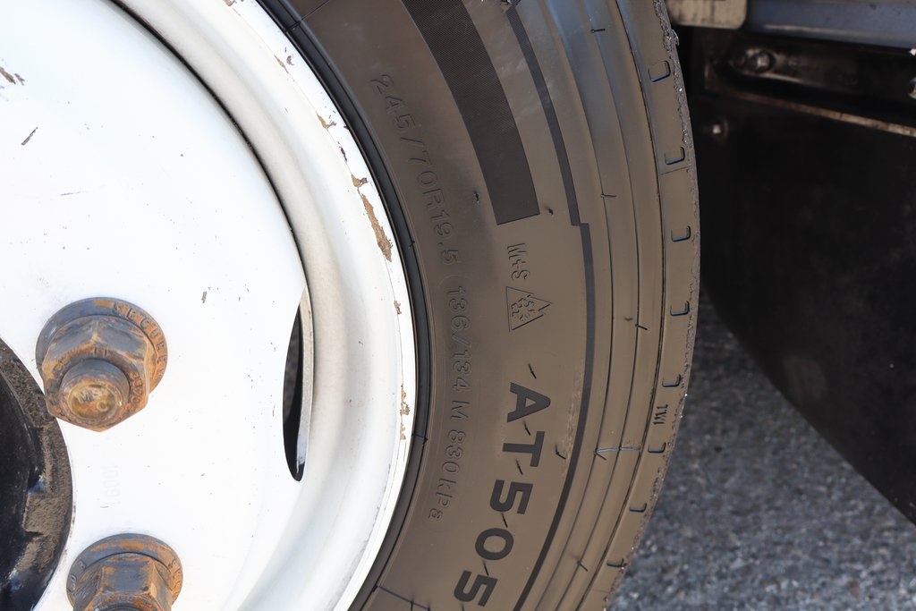 Used 2017 Ford F-650 - photo 38