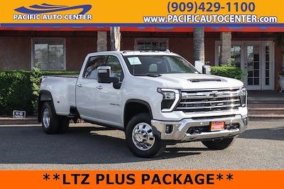 2024 Chevrolet Silverado 3500 Crew Cab 4WD Pickup for sale #58622 - photo 1