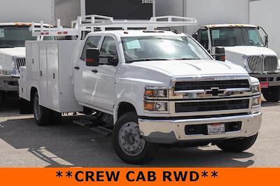 Used 2020 Chevrolet Silverado 5500 Work Truck Crew Cab Cab Chassis for sale #59207 - photo 2