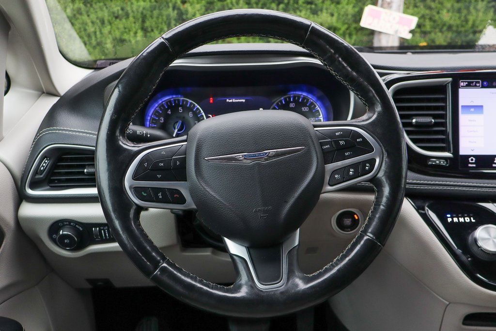 Used 2021 Chrysler Pacifica - photo 23