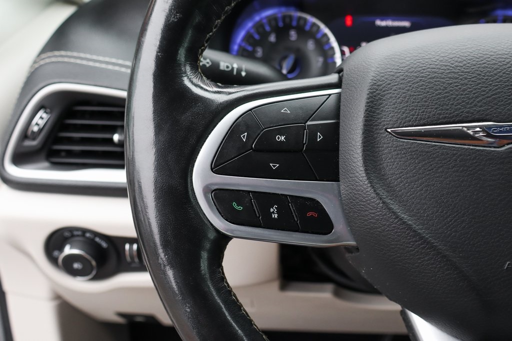 Used 2021 Chrysler Pacifica - photo 24