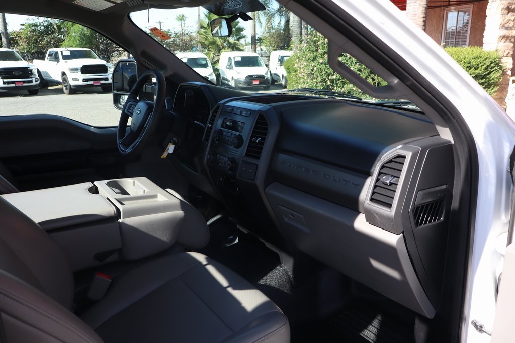 Used 2018 Ford F-550 - photo 34