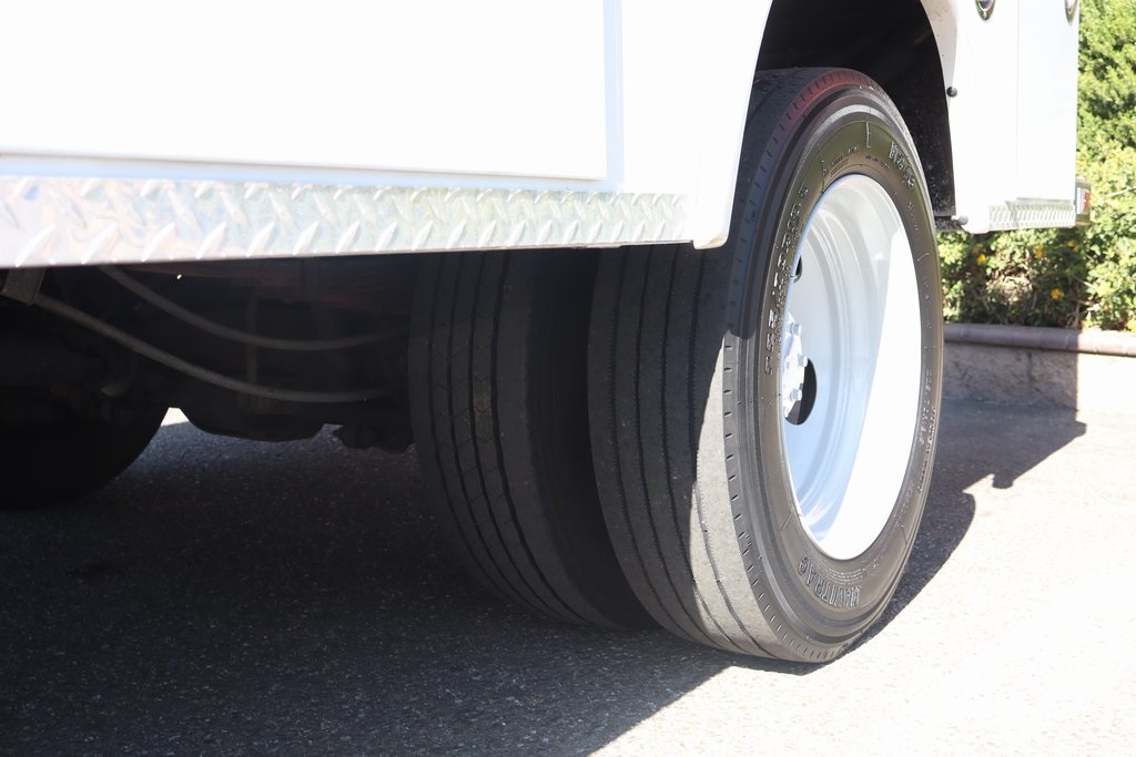 Used 2018 Ford F-550 - photo 40