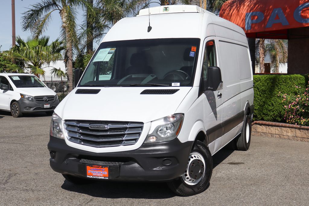 Used 2016 Freightliner Sprinter 3500 - photo 6