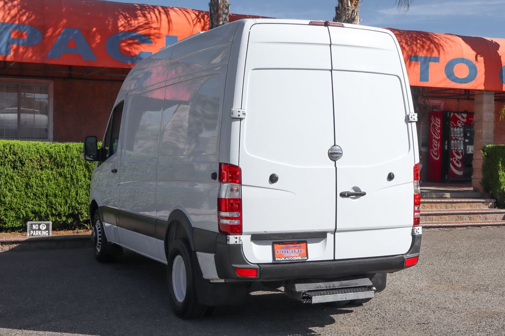 Used 2016 Freightliner Sprinter 3500 - photo 8