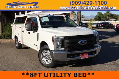 Used 2018 Ford F-350 Crew Cab Service Truck for sale #59861 - photo 1