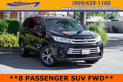 2017 Toyota Highlander FWD SUV for sale #59892A - photo 1