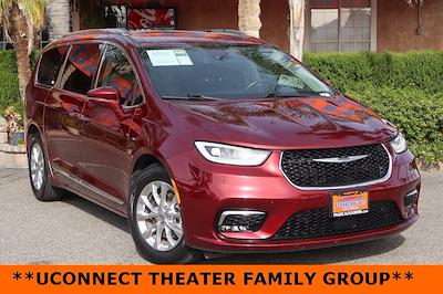 Used 2021 Chrysler Pacifica Touring L Minivan for sale #60055 - photo 2