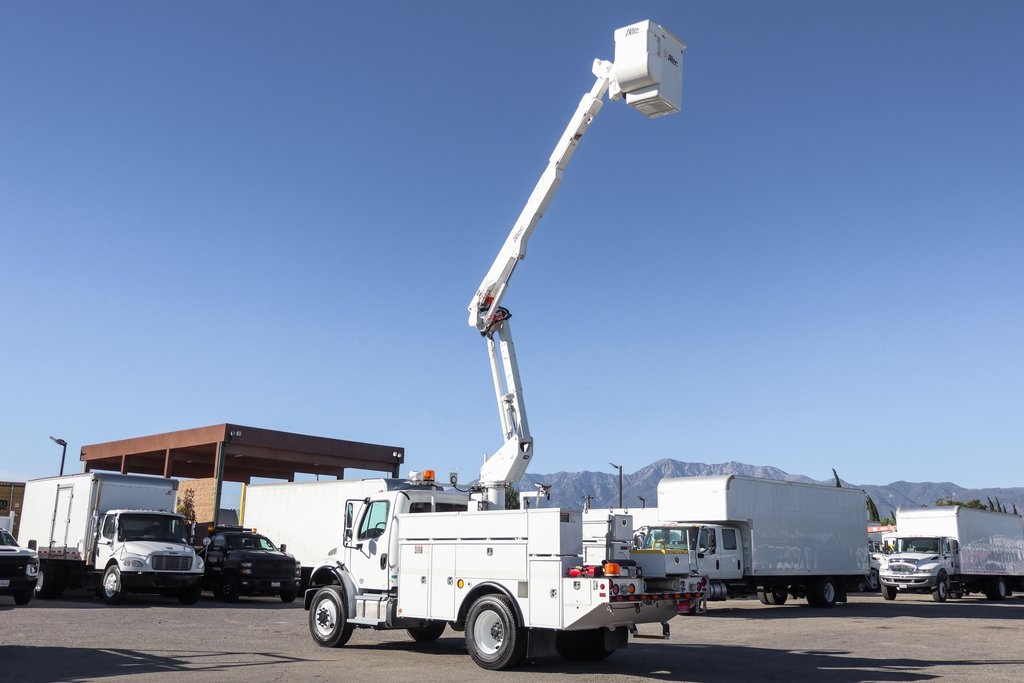 Used 2016 Freightliner M2 106 - photo 16