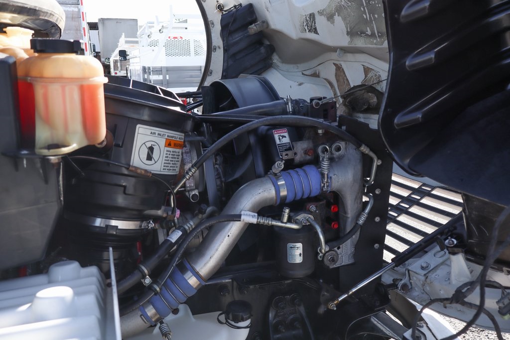 Used 2016 Freightliner M2 106 - photo 18