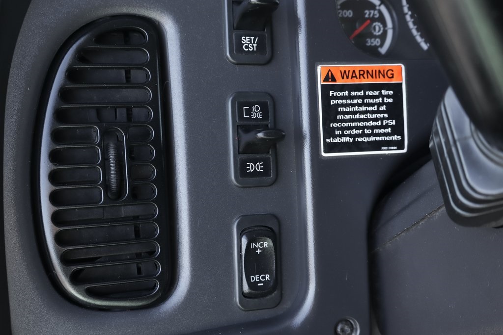 Used 2016 Freightliner M2 106 - photo 25