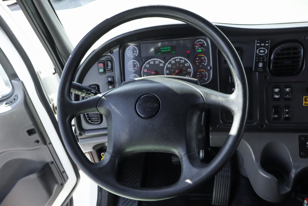 Used 2016 Freightliner M2 106 - photo 28