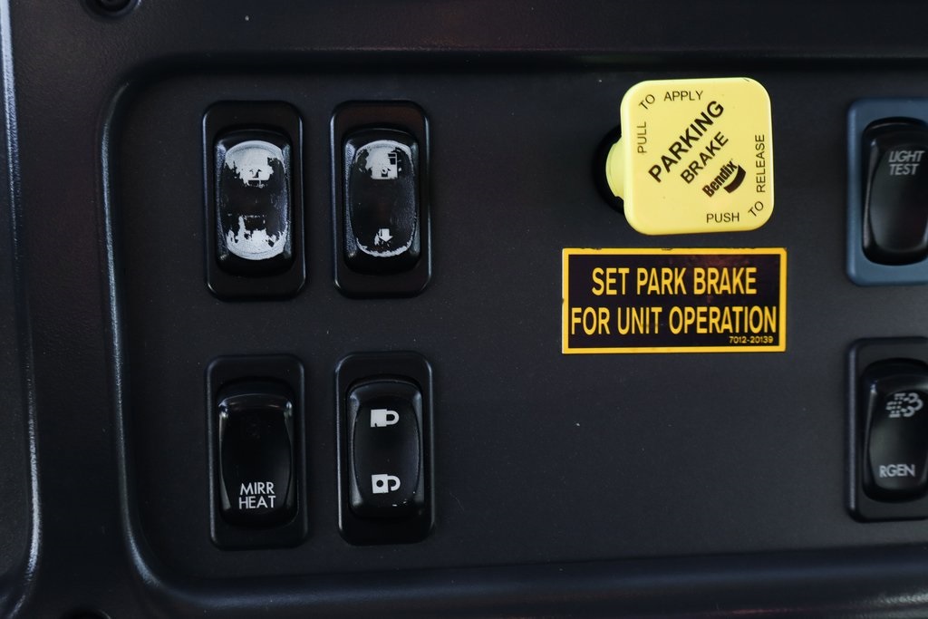 Used 2016 Freightliner M2 106 - photo 34