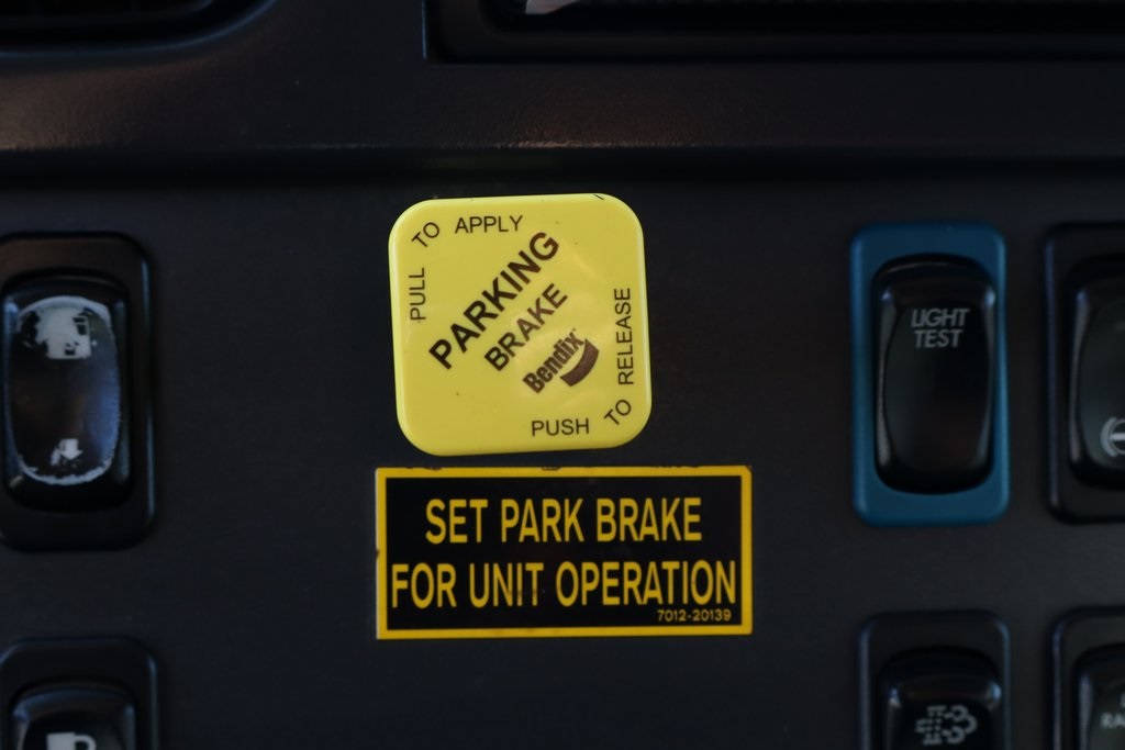 Used 2016 Freightliner M2 106 - photo 35