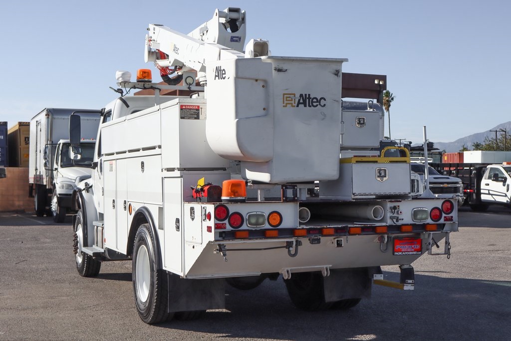Used 2016 Freightliner M2 106 - photo 9
