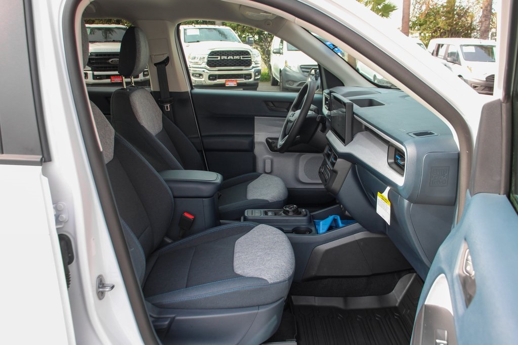 Used 2025 Ford Maverick - photo 39