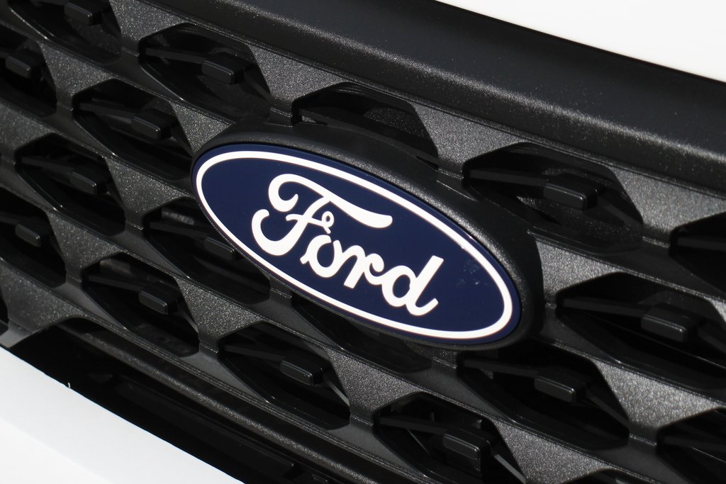 Used 2025 Ford Maverick - photo 45