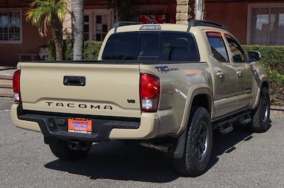 Used 2017 Toyota Tacoma - photo 1
