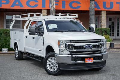 Used 2022 Ford F-350 Crew Cab Cab Chassis for sale #60692 - photo 2