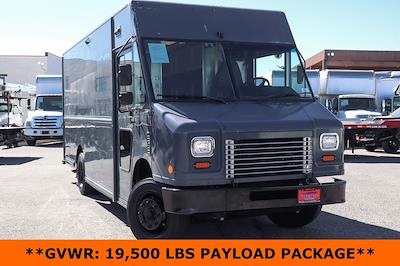 Used 2020 Freightliner MT 45 - photo 1