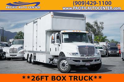 Used 2018 International DuraStar 4400 - photo 1