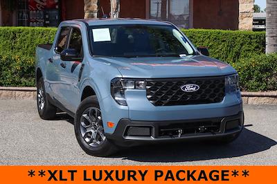 Used 2025 Ford Maverick - photo 1