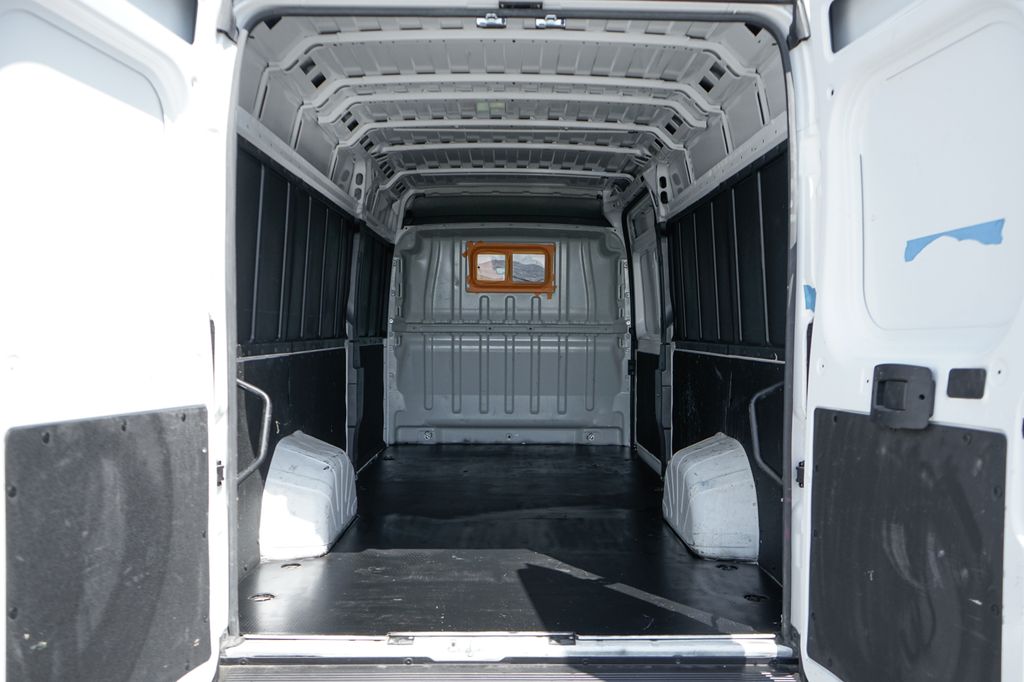 Used 2024 Ram ProMaster 3500 - photo 10