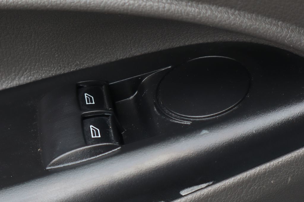 Used 2022 Ford Transit Connect - photo 22