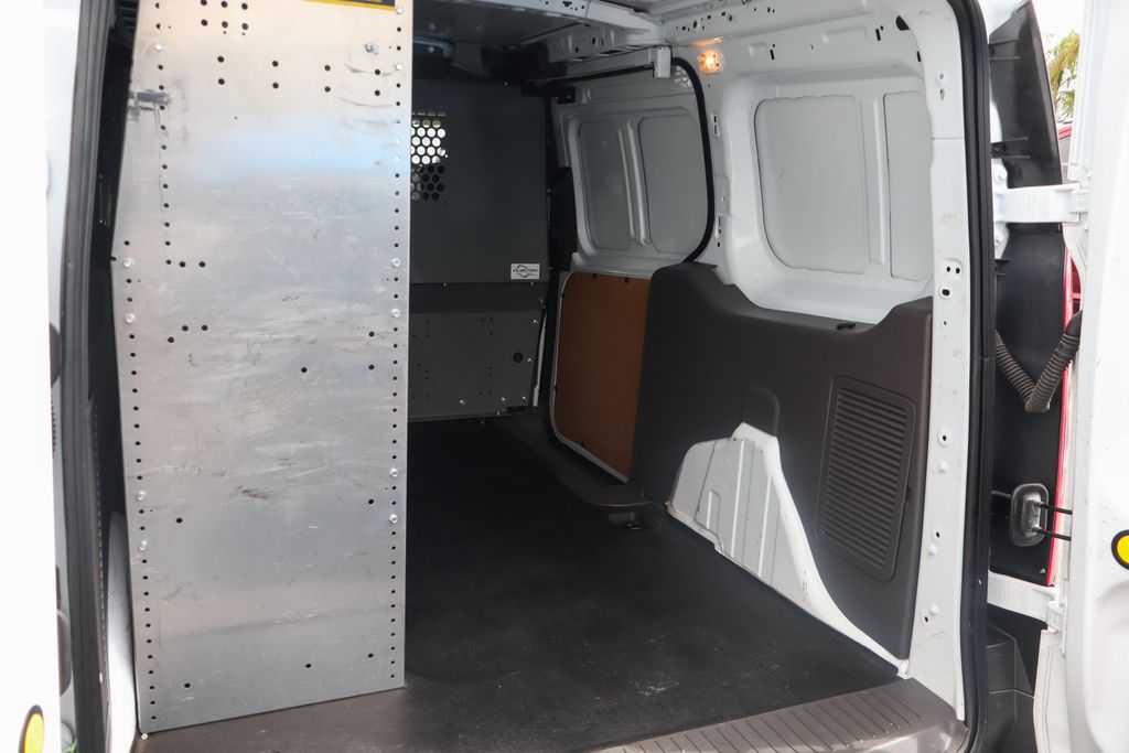 Used 2022 Ford Transit Connect - photo 2