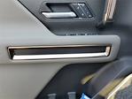 New 2025 GMC Hummer EV Pickup 2X Crew Cab AWD Pickup for sale #S0982 - photo 18