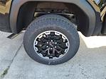 New 2026 GMC Canyon AT4 Crew Cab 4WD Pickup for sale #T0151 - photo 5