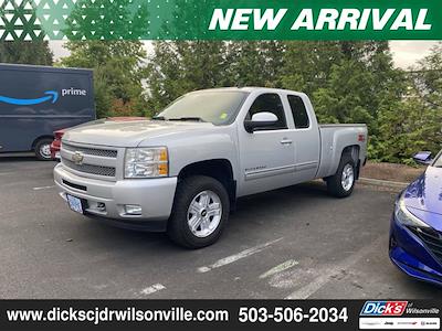 2011 Chevrolet Silverado 1500 Extended Cab 4WD Pickup for sale #BZ219905 - photo 2