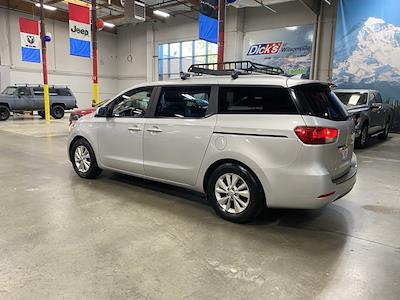 2016 Kia Sedona FWD Minivan for sale #G6163248 - photo 2