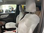 Used 2016 Jeep Renegade Latitude 4WD SUV for sale #GPC80964 - photo 17