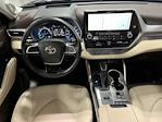 2021 Toyota Highlander AWD SUV for sale #MS069824 - photo 11
