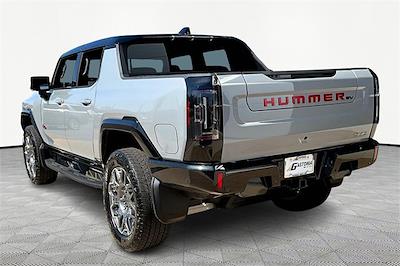 New 2025 GMC Hummer EV Pickup 2X Crew Cab AWD Pickup for sale #T10163 - photo 2