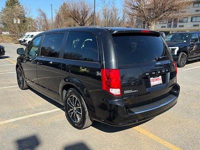 Used 2018 Dodge Grand Caravan - photo 1