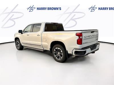 Used 2025 Chevrolet Silverado 1500 - photo 1