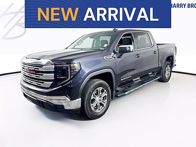 Used 2025 GMC Sierra 1500 - photo 1