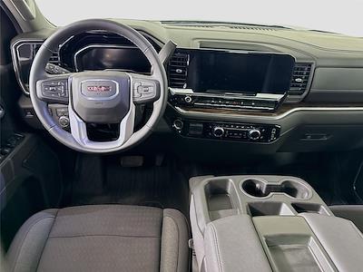 Used 2025 GMC Sierra 1500 - photo 1