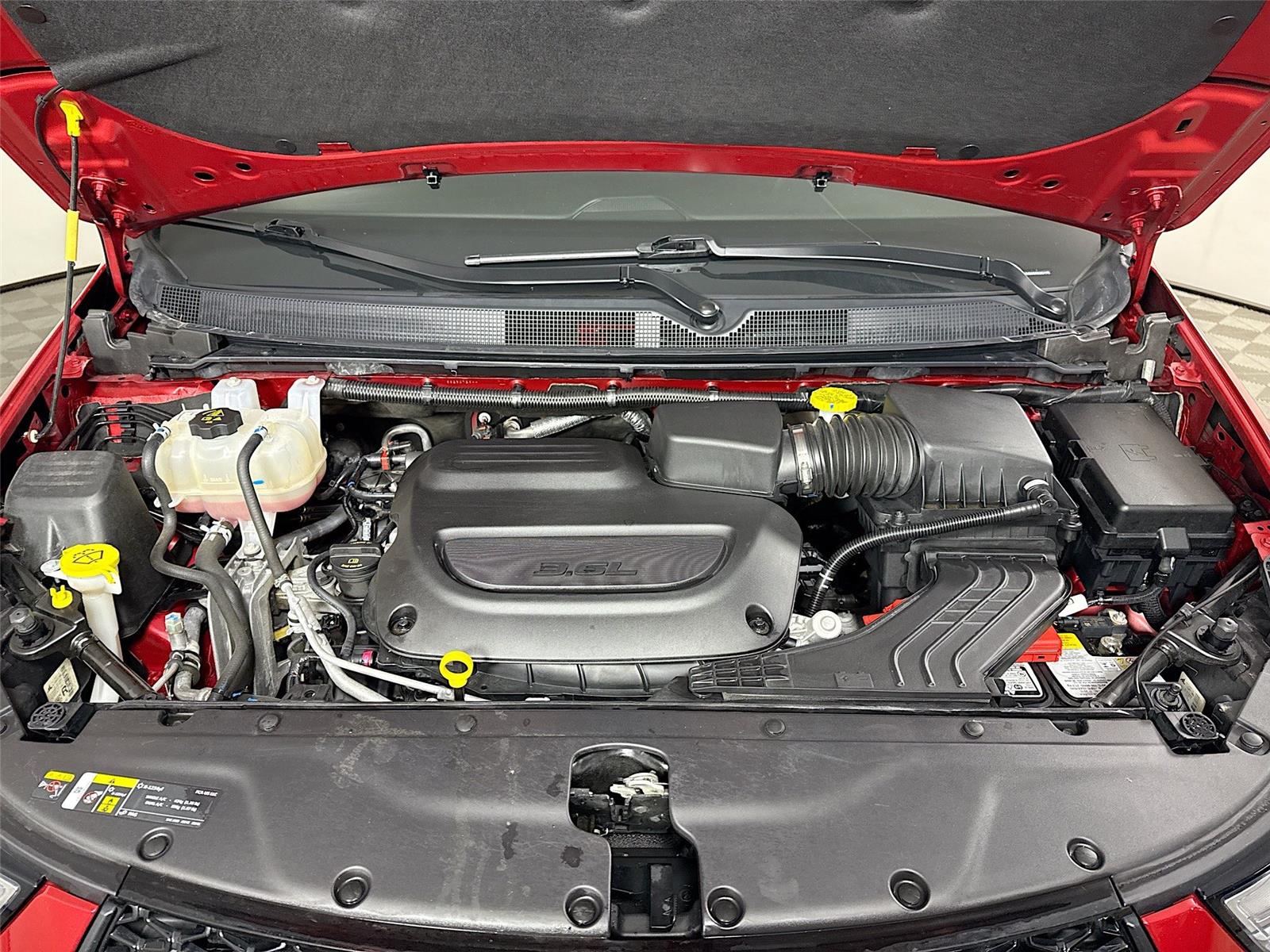 Used 2025 Chrysler Pacifica - photo 27