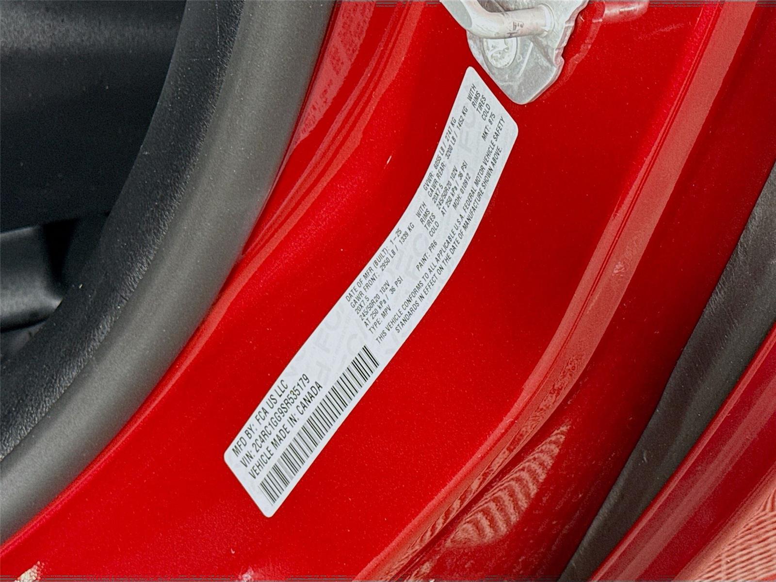 Used 2025 Chrysler Pacifica - photo 29