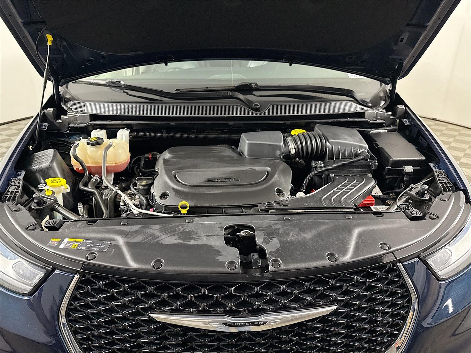 Used 2023 Chrysler Pacifica - photo 25