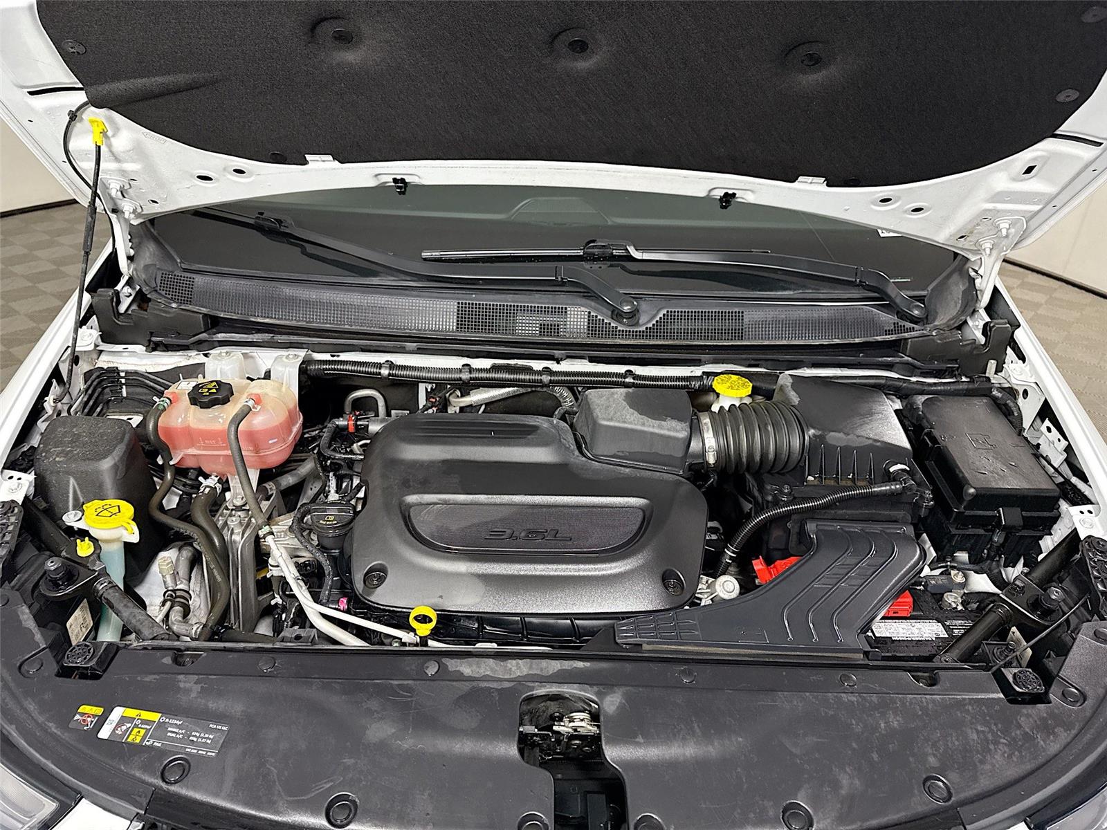 Used 2023 Chrysler Pacifica - photo 25