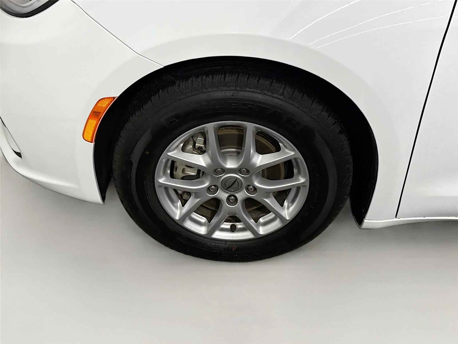 Used 2023 Chrysler Pacifica - photo 26