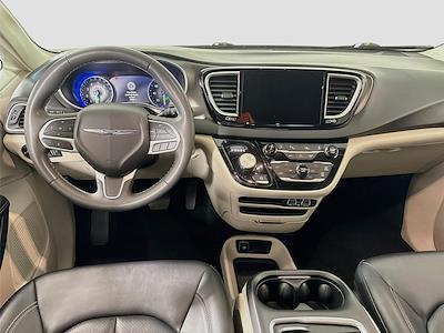2024 Chrysler Pacifica FWD Minivan for sale #18229 - photo 2