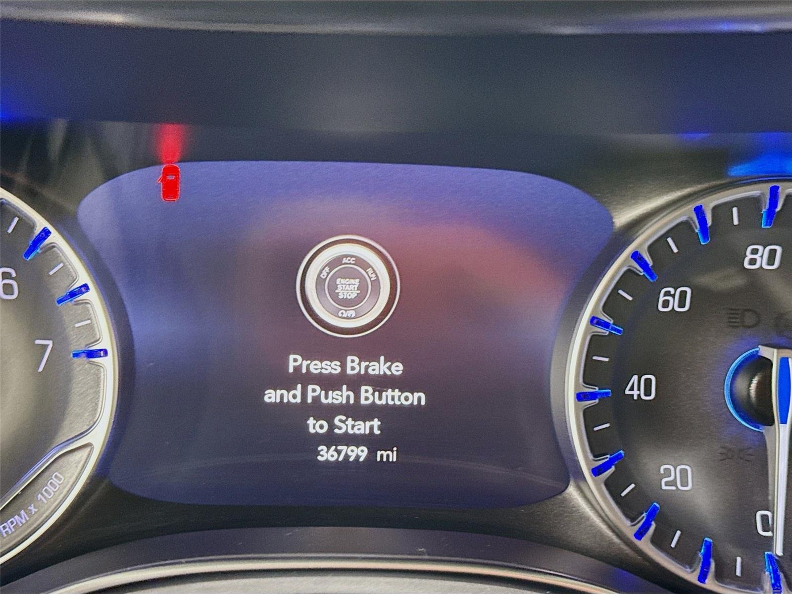 Used 2025 Chrysler Pacifica - photo 32