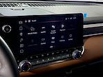 New 2025 GMC Canyon AT4 Crew Cab 4WD Pickup for sale #55884 - photo 10